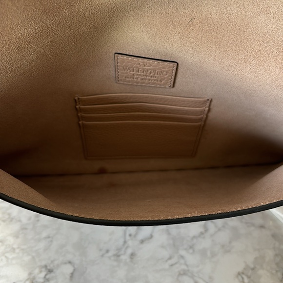 Valentino Garavani Clutch - Picture 3 of 5